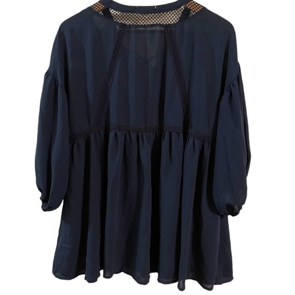 NEW Umgee Women's Navy Lace Up Neckline Babydoll Top 3/4 Sleeve Size Medium - Picture 8 of 10